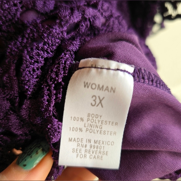 Pretty Purple Lace Blouse from Roz & Ali- 3x, Stretchy and Comfortable! - Picture 6 of 7
